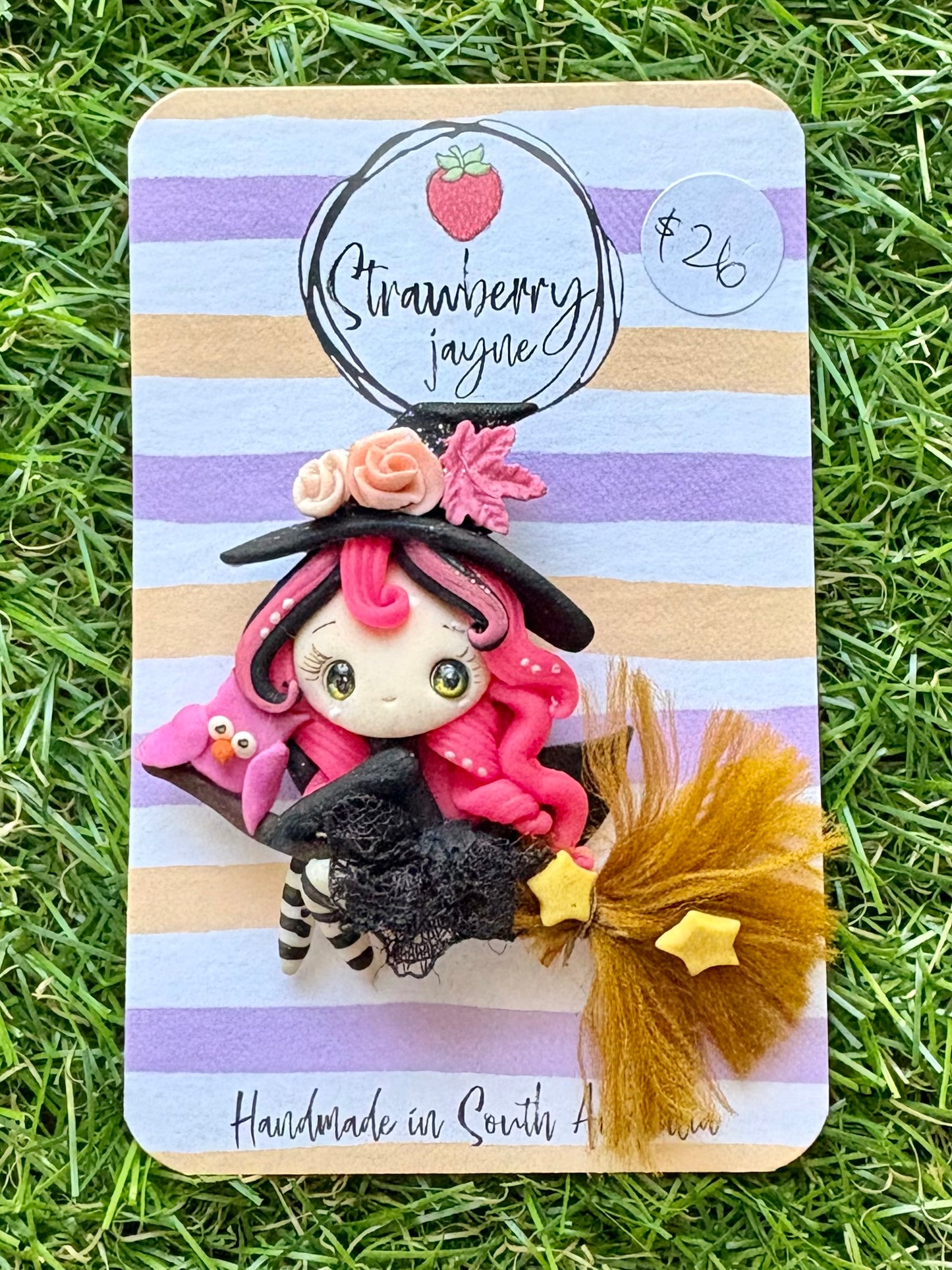 CHARACTER CUTIES - Brooch