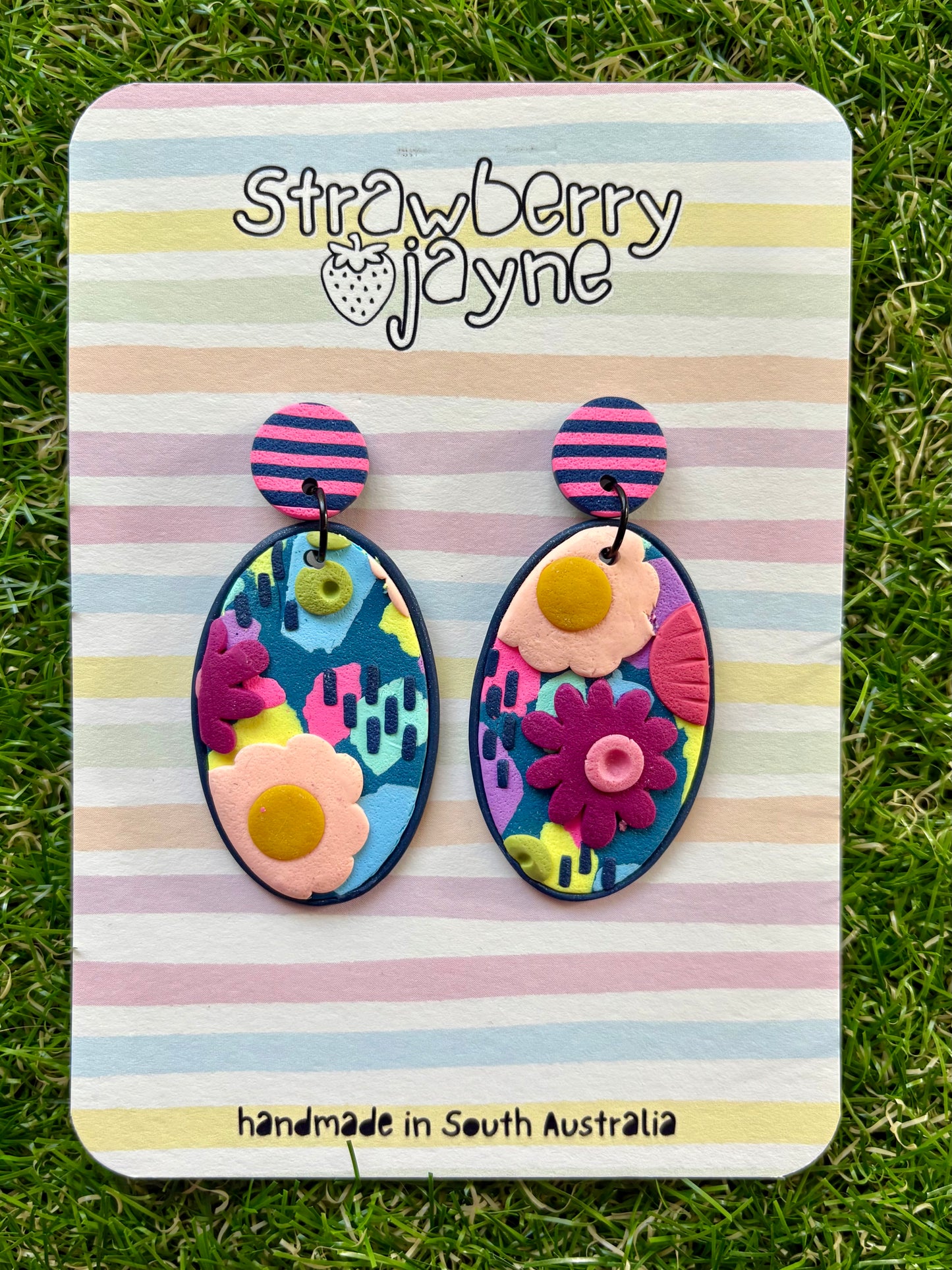 VIVID BLOOMS - Maxi Dangle