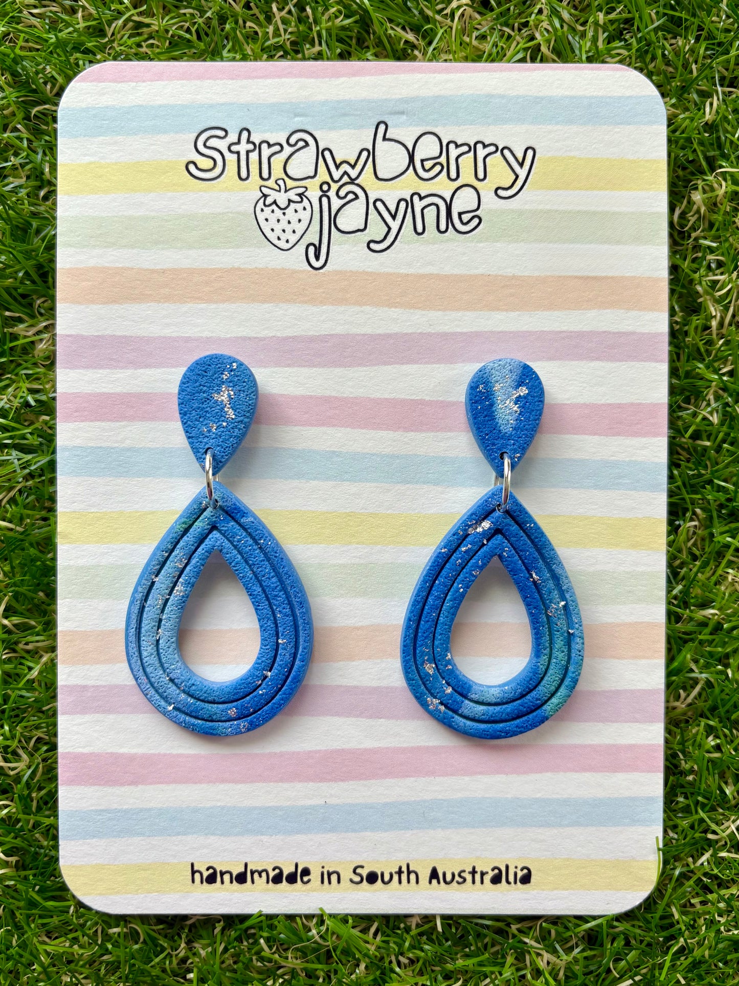 MARBLED COLLECTIVE- Maxi Dangle