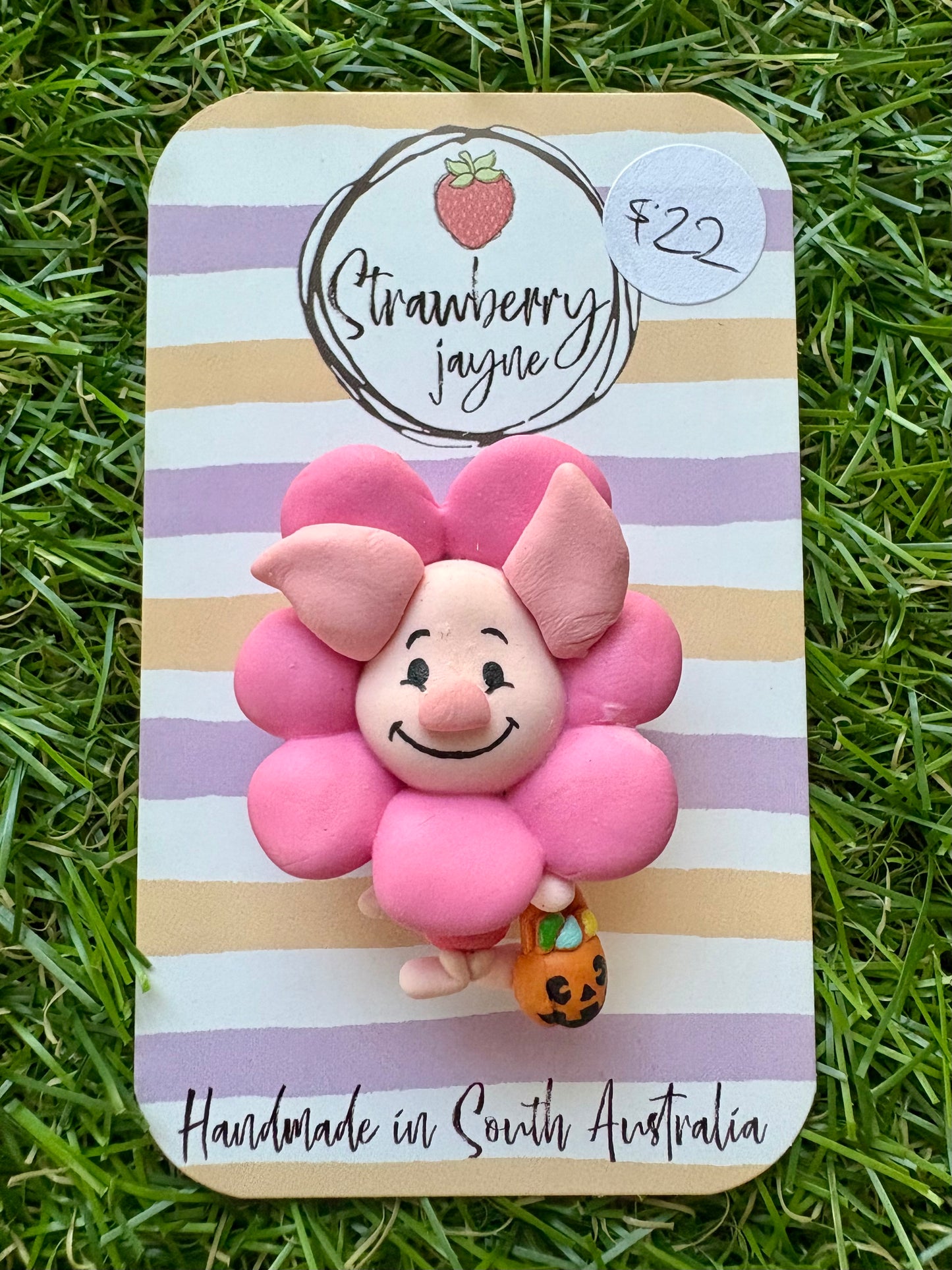 CHARACTER CUTIES - Brooch