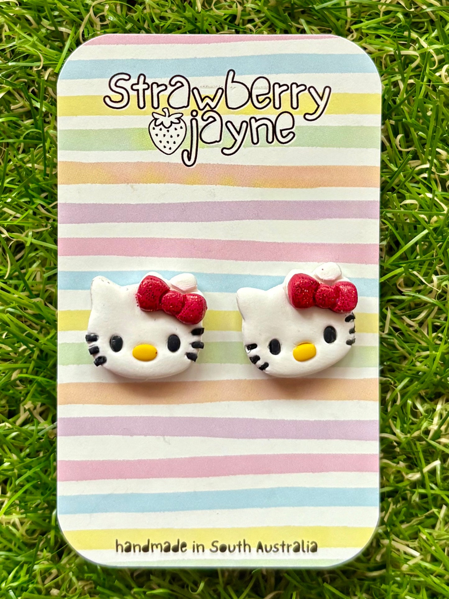 CHARACTER CUTIES - Mega Stud