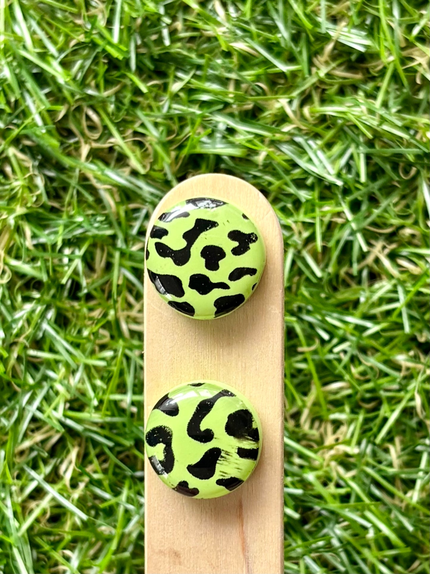 FIERCE LEOPARD - Stud Stix