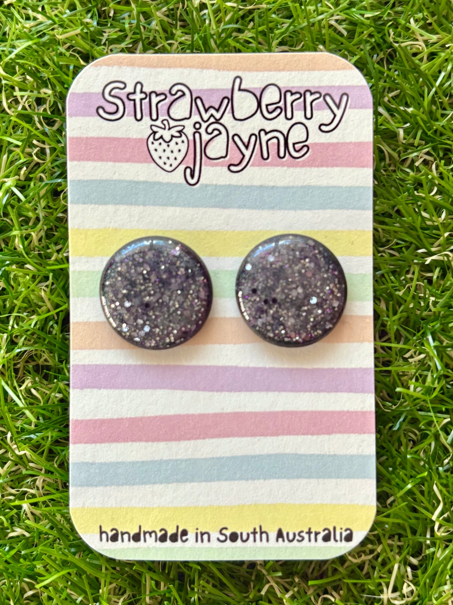 GLITTER DIVAS - Mega Stud