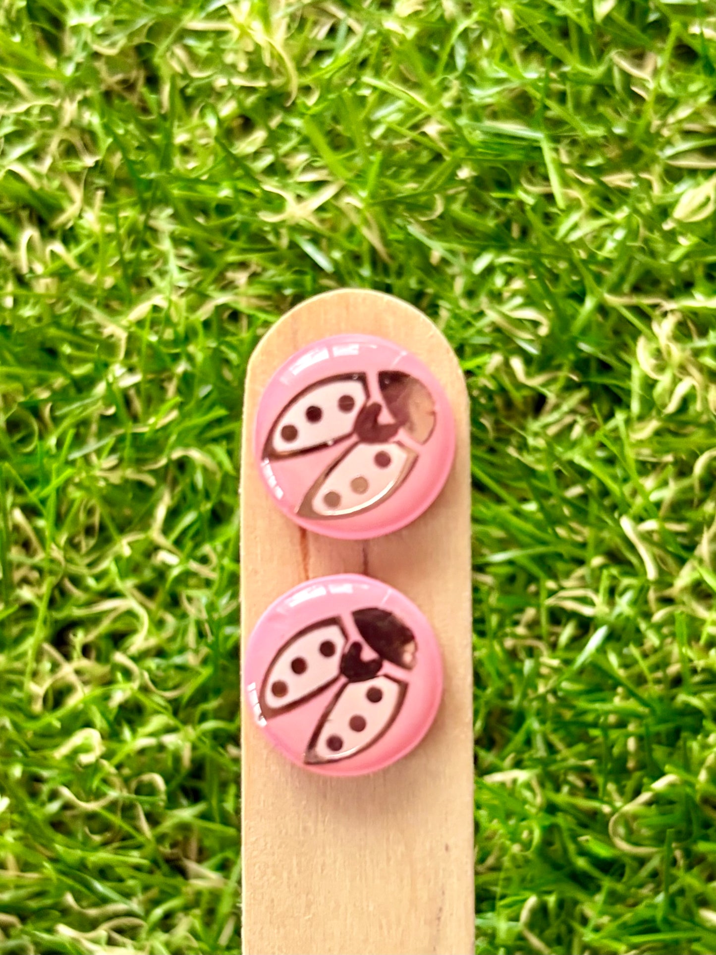 GLOSSY BABES - Stud Stix