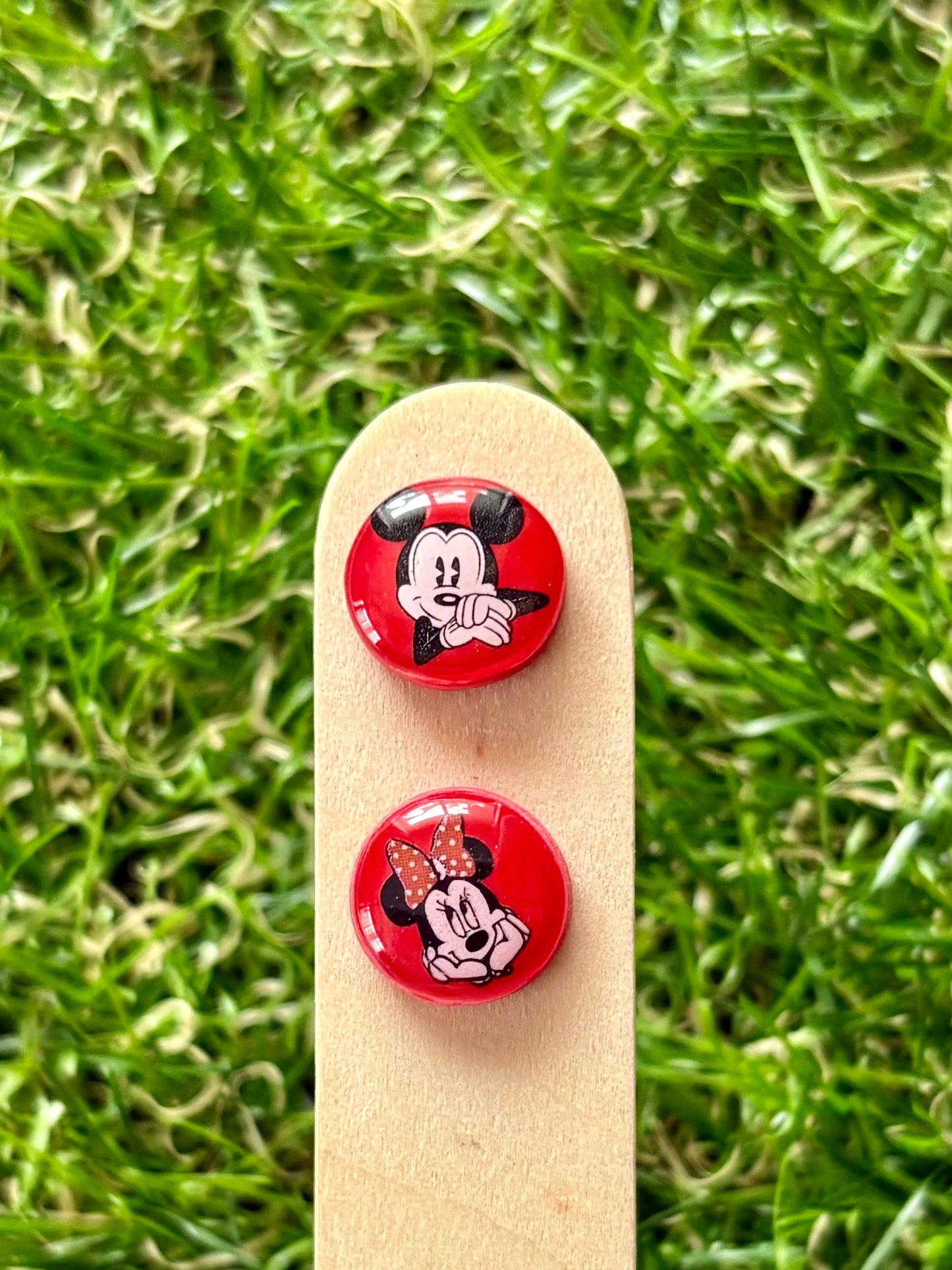 CLUBHOUSE FRIENDS - Stud Stix