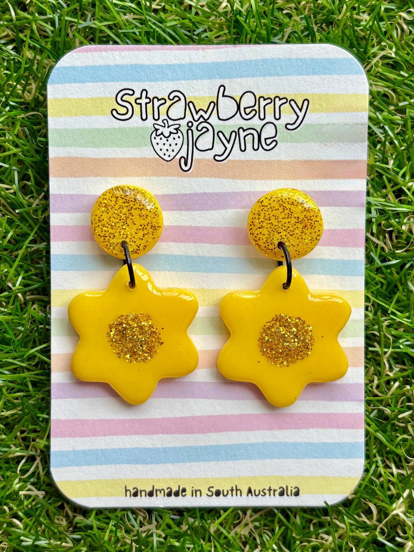 SPRING BLOOM - Mega Dangle (Colour Variations)