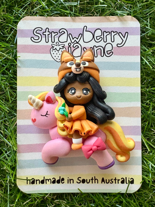 CHARACTER CUTIES - Brooch