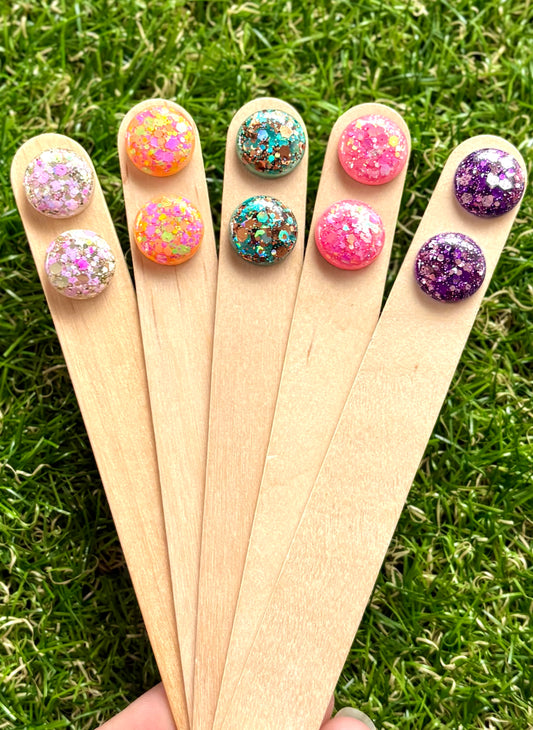 GLITTER DIVAS - Stud Stix