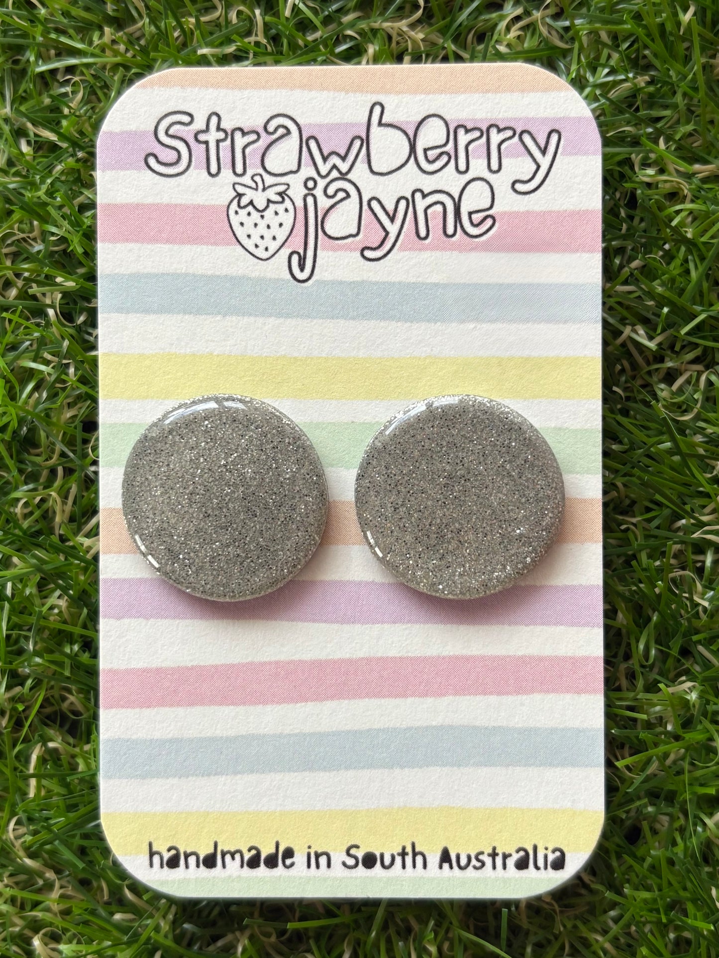 GLITTER DIVAS - Mega Stud