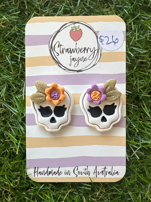 A LIL' HOCUS POCUS - Maxi Stud