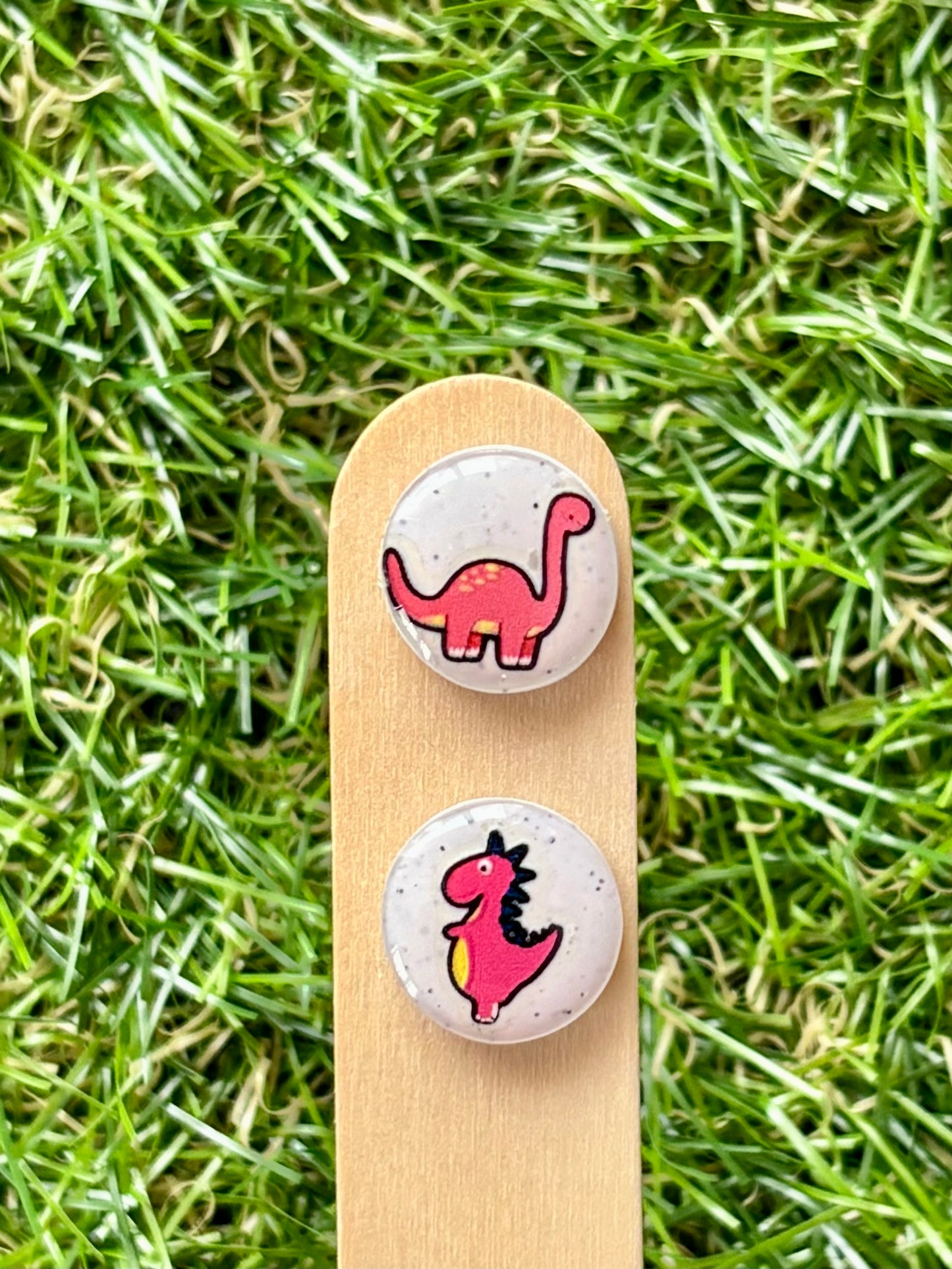 NOVELTY CUTIES- Stud Stix