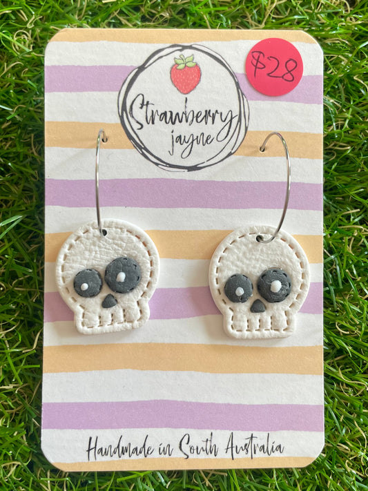 A LIL' HOCUS POCUS - Mega Dangle