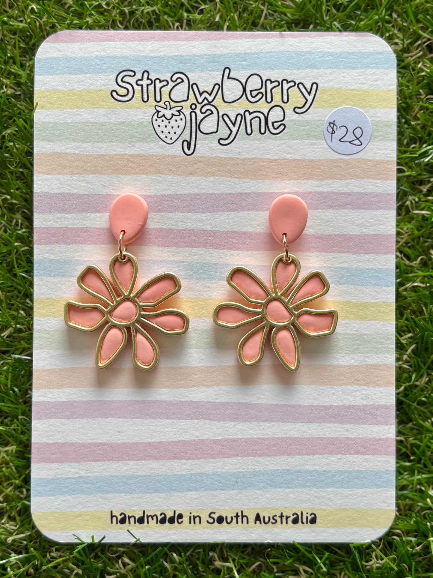 CHARMED DAISIES - Maxi Dangle (Colour Variations)
