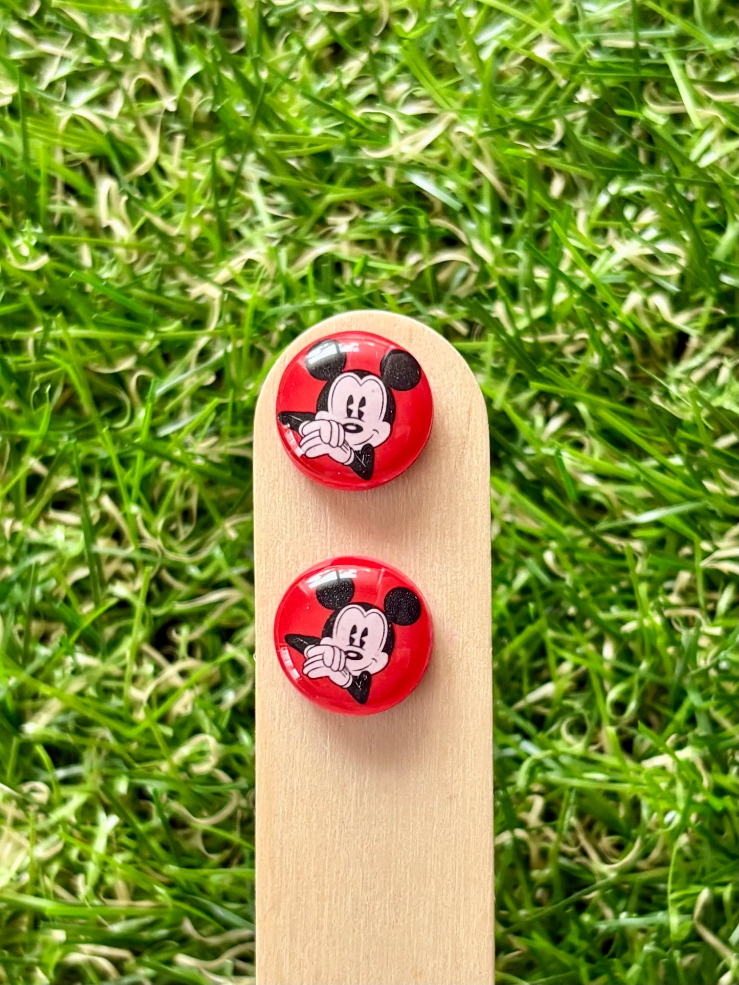 CLUBHOUSE FRIENDS - Stud Stix