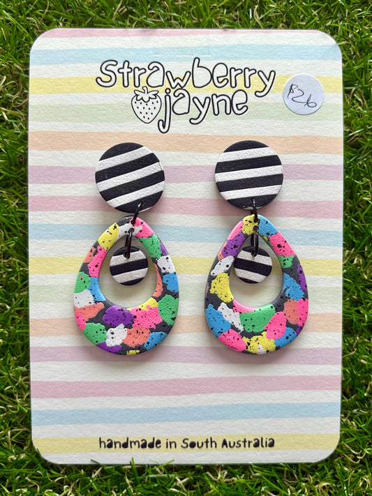 SPLATTERED ALLSORTS - Maxi Dangle