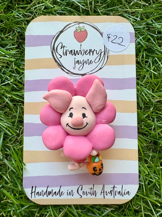 CHARACTER CUTIES - Brooch