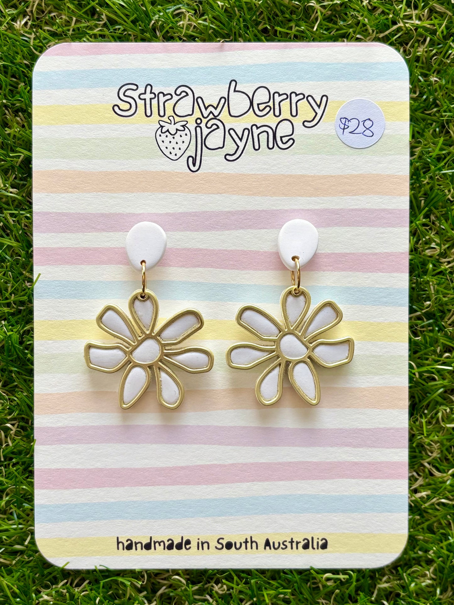 CHARMED DAISIES - Maxi Dangle (Colour Variations)