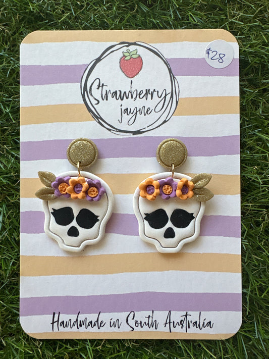 A LIL' HOCUS POCUS - Maxi Dangle