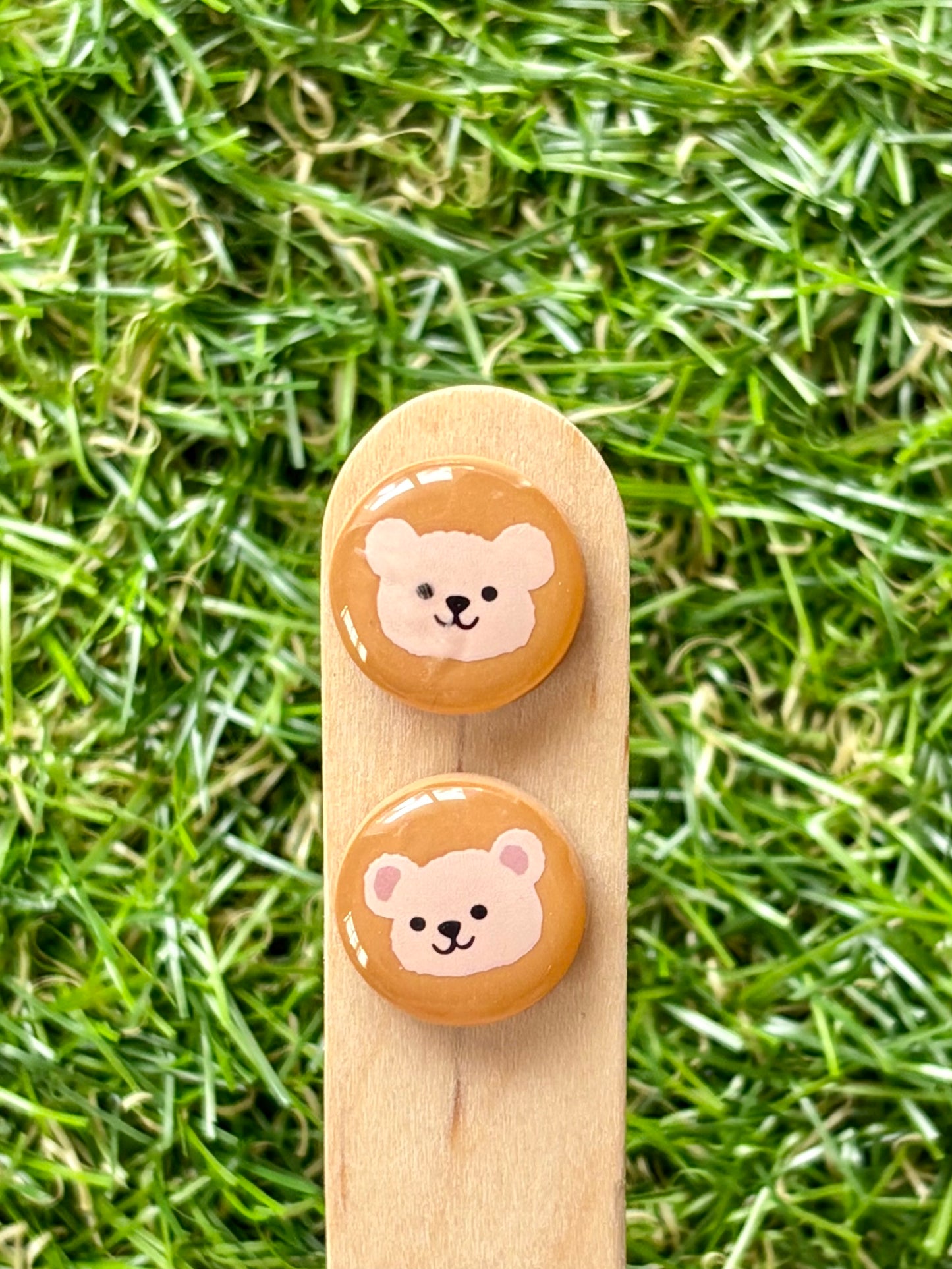 NOVELTY CUTIES- Stud Stix