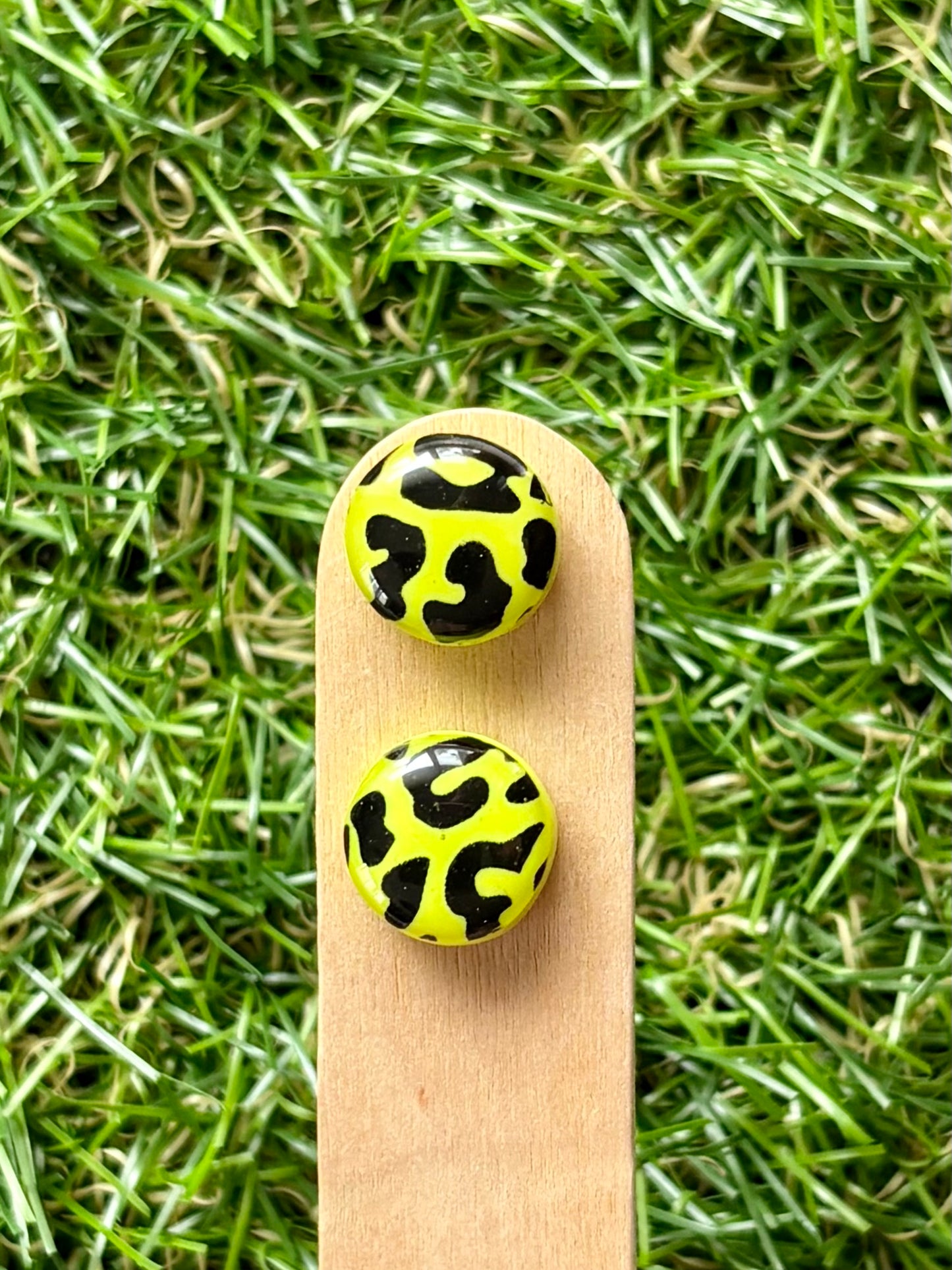 FIERCE LEOPARD - Stud Stix