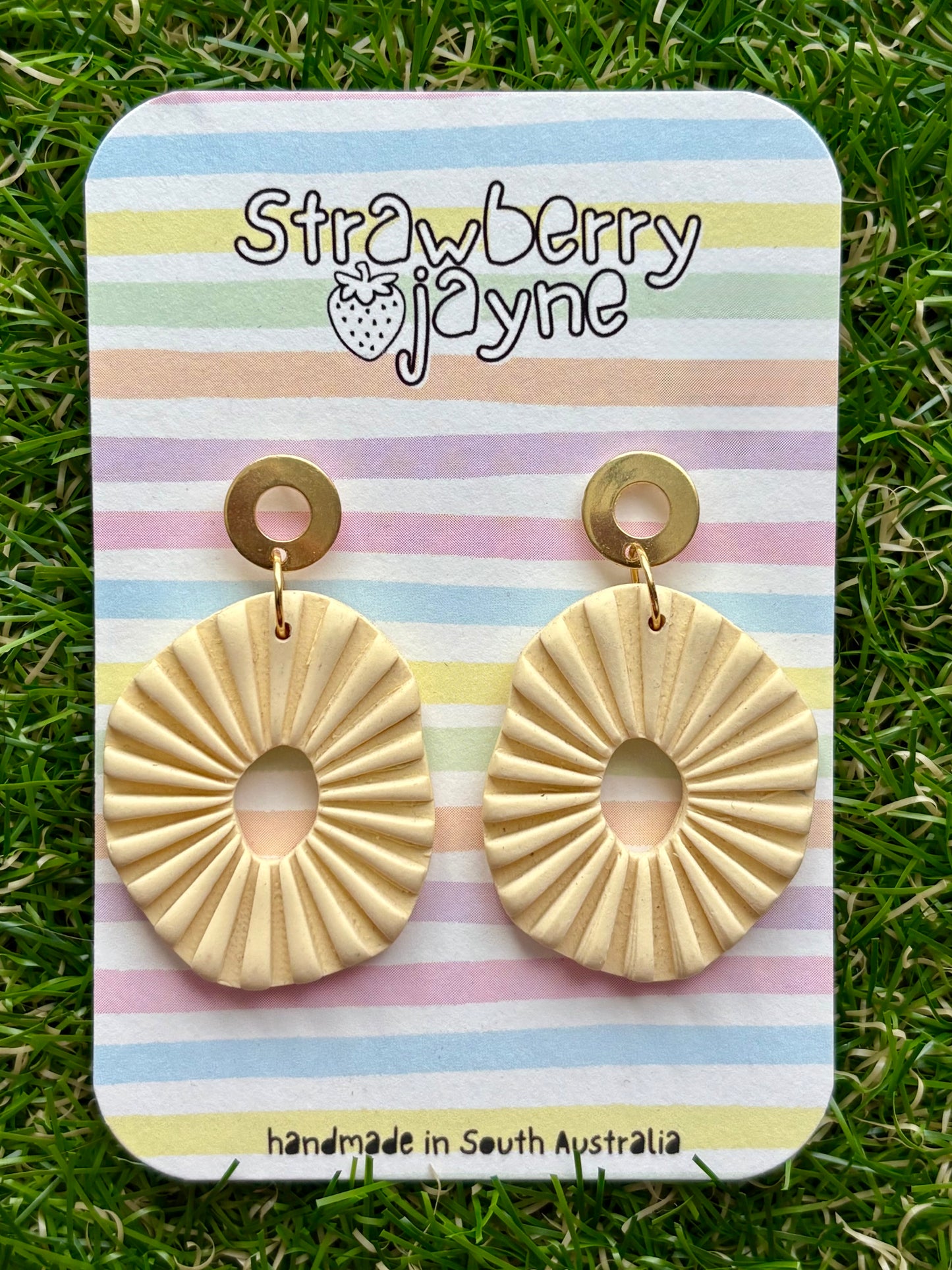 ZARA COLLECTION - Mega Dangle (Colour Variations)