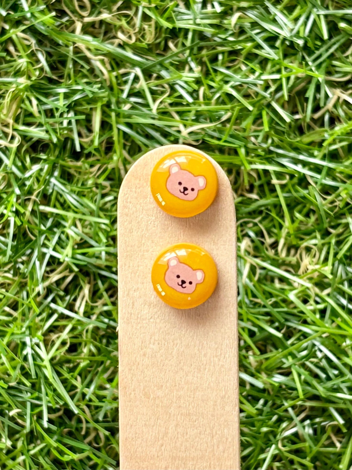 NOVELTY CUTIES- Stud Stix
