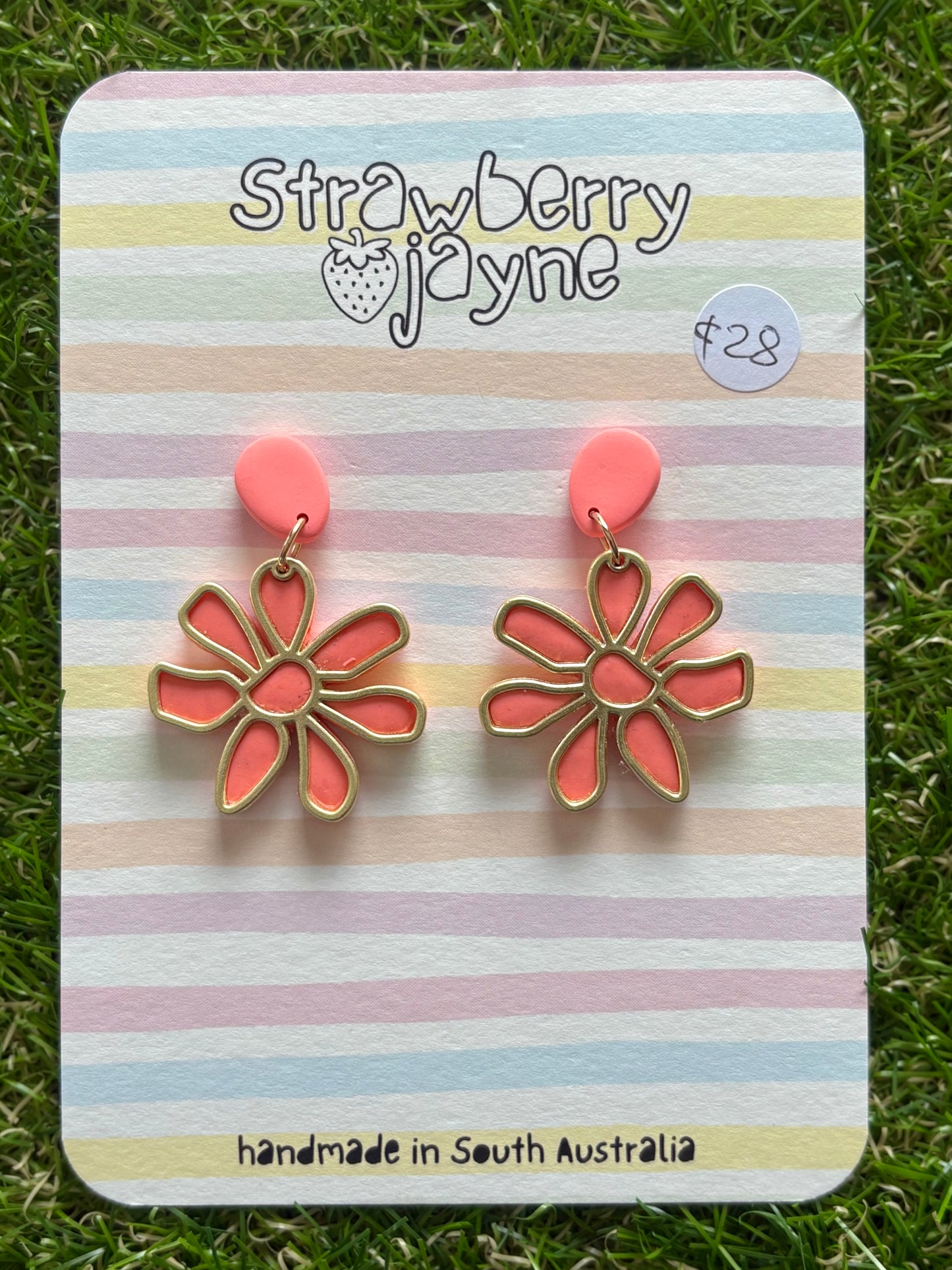CHARMED DAISIES - Maxi Dangle (Colour Variations)
