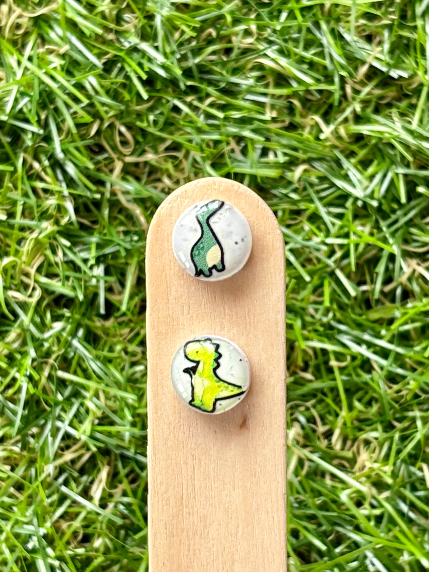 NOVELTY CUTIES- Stud Stix