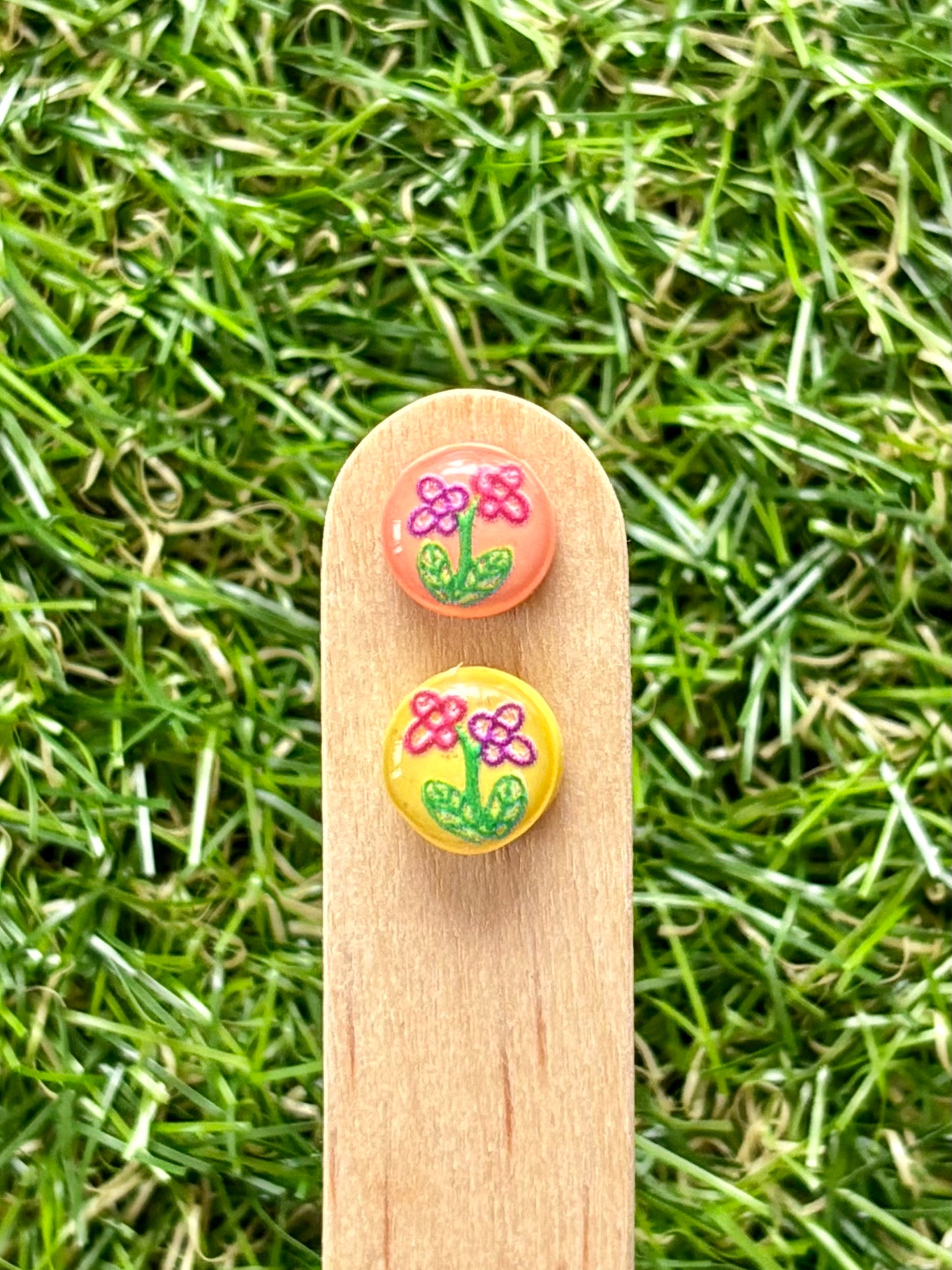 NOVELTY CUTIES- Stud Stix