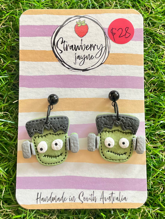 A LIL' HOCUS POCUS - Mega Dangle