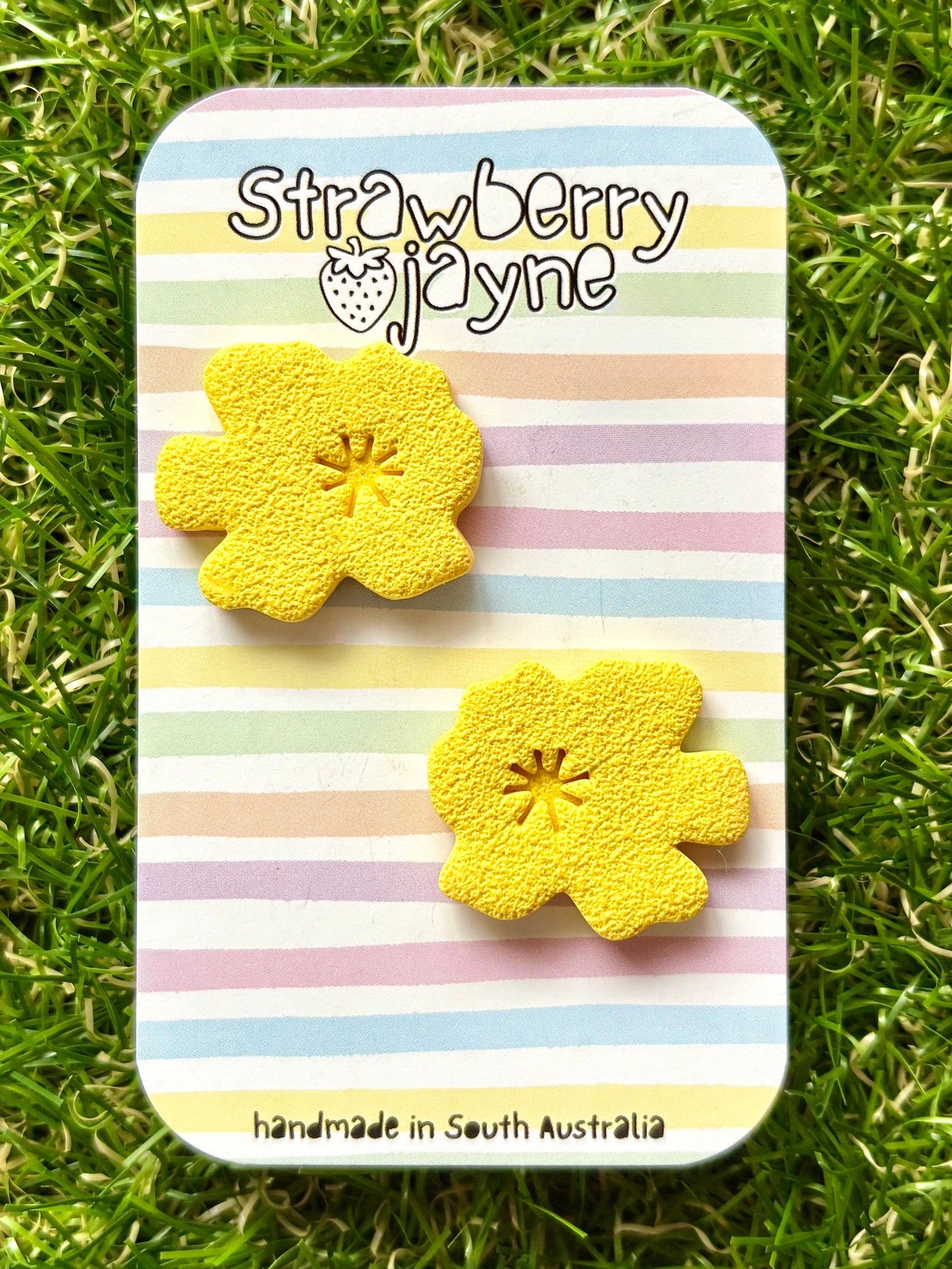 BRIGHT BLOOMS - Maxi Stud (Colour Variations)