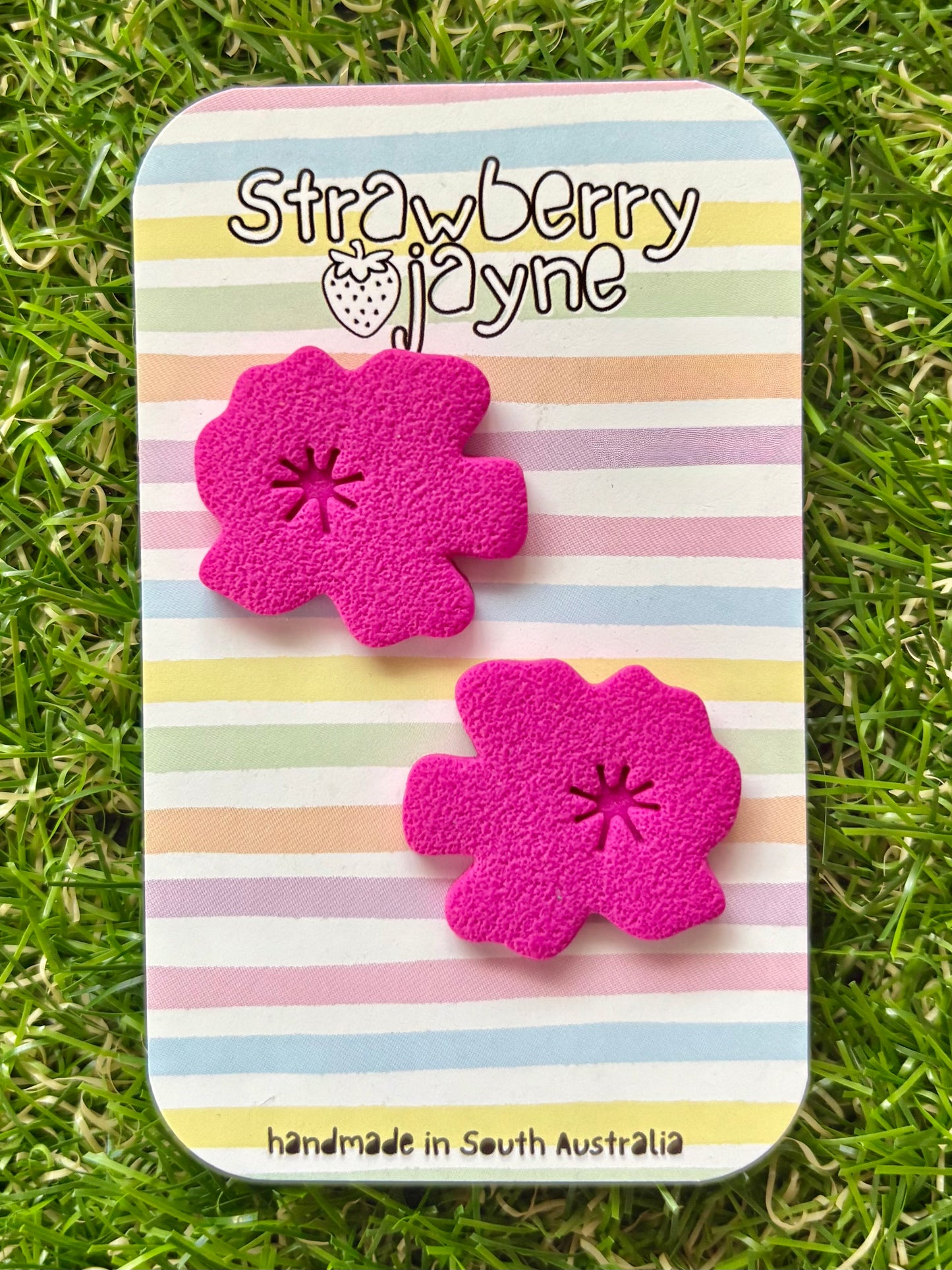 BRIGHT BLOOMS - Maxi Stud (Colour Variations)