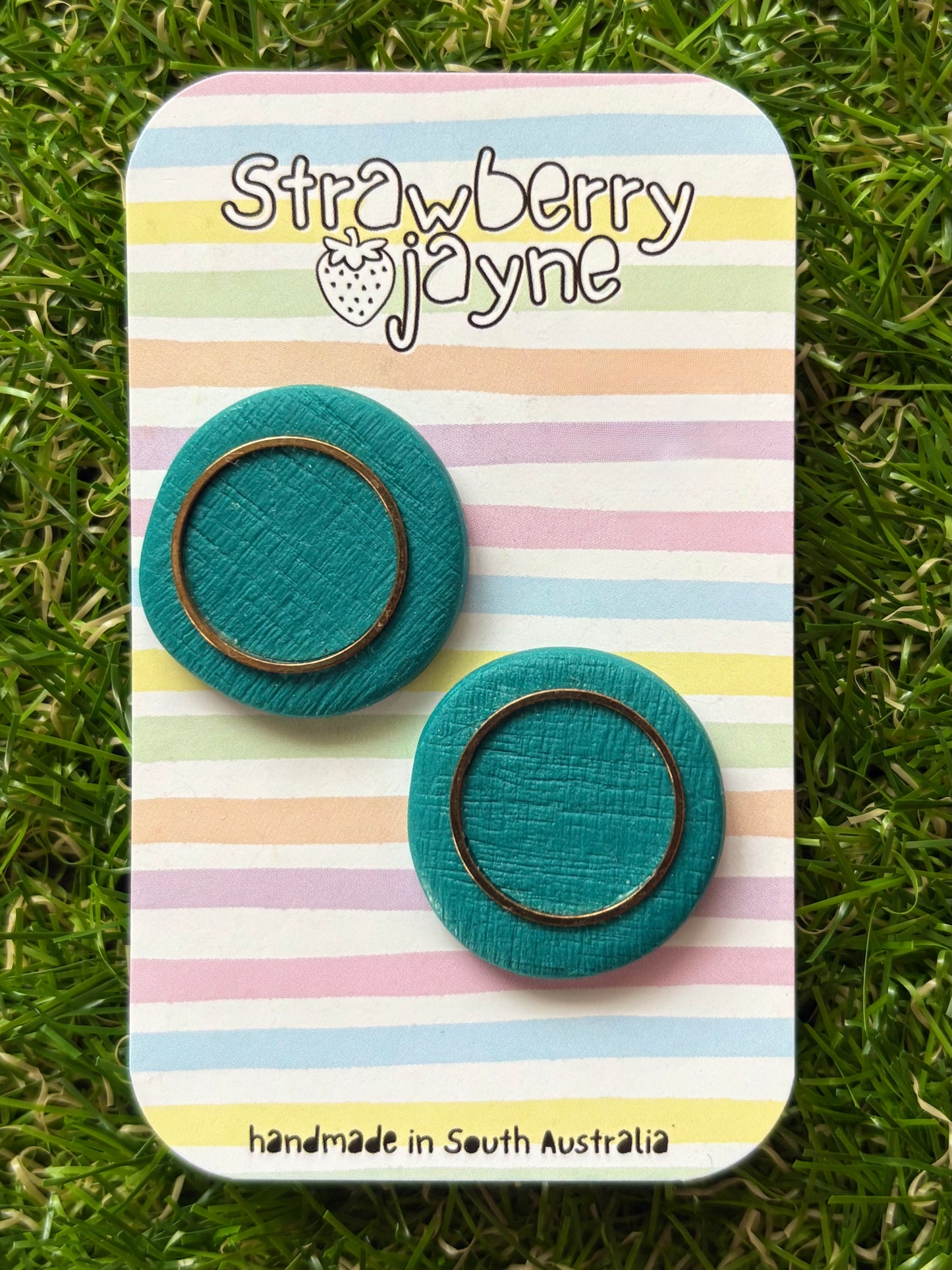PLAIN JAYNES - Maxi Stud (Colour Variations)